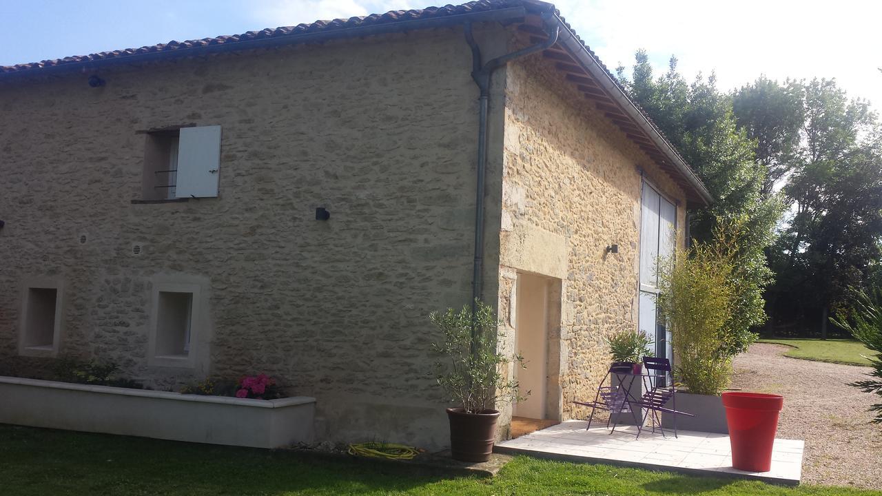 Le Clos D'Any Fontet Esterno foto